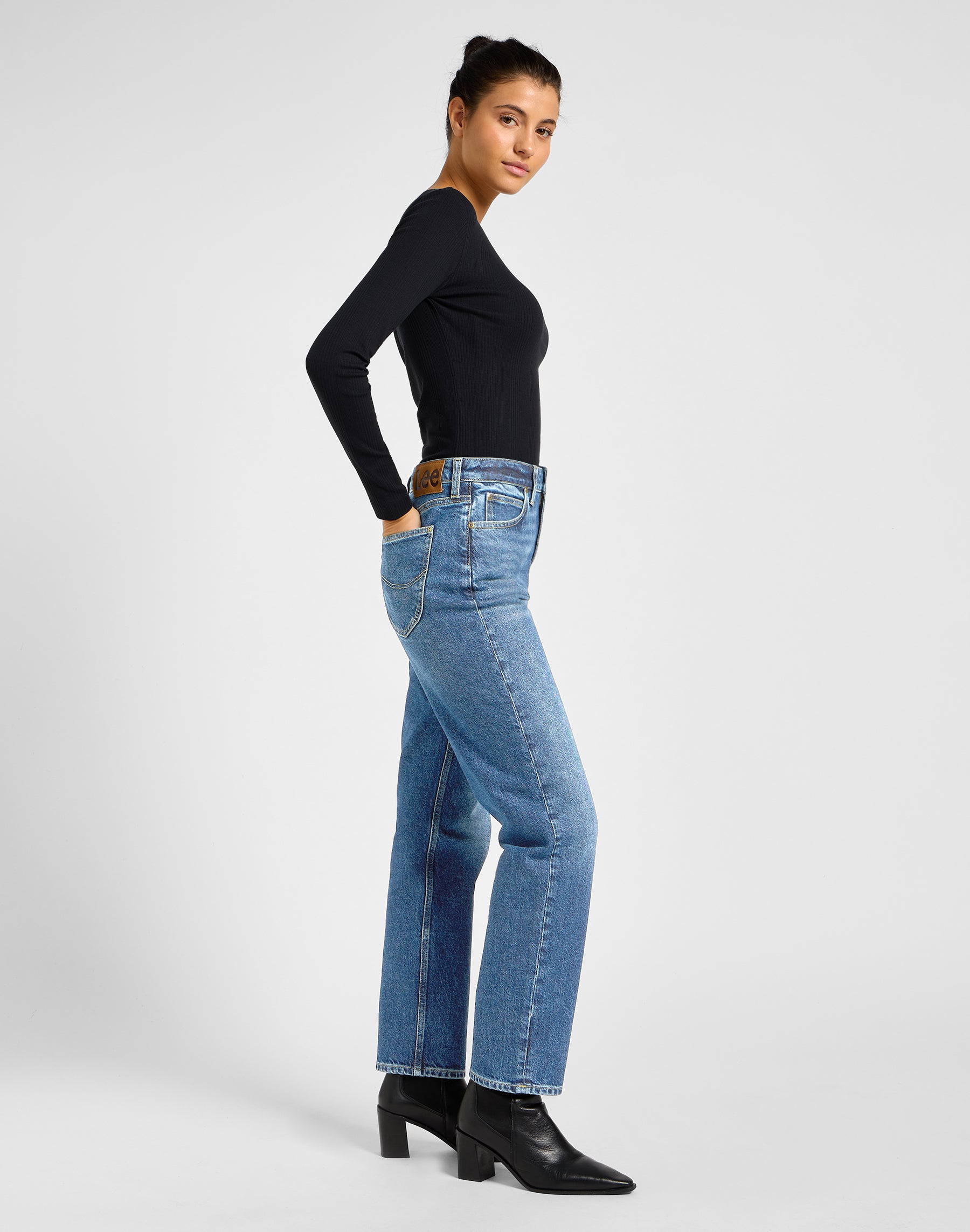 Carol striaght leg jeans - Classic Denim